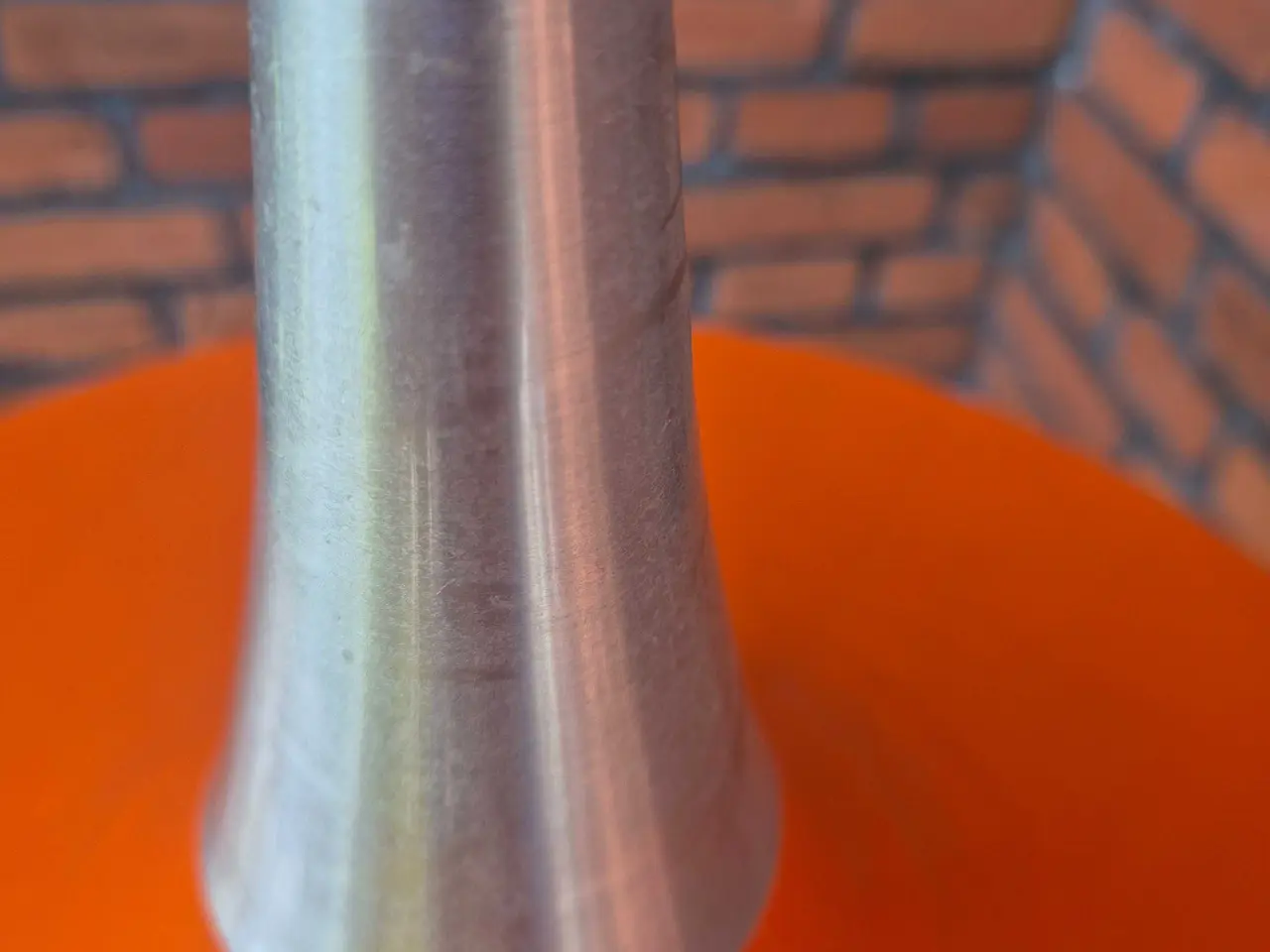 Billede 14 - Stor orange trompetpendel med alutop