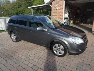 Opel Astra 1,6 Turbo Enjoy Wagon