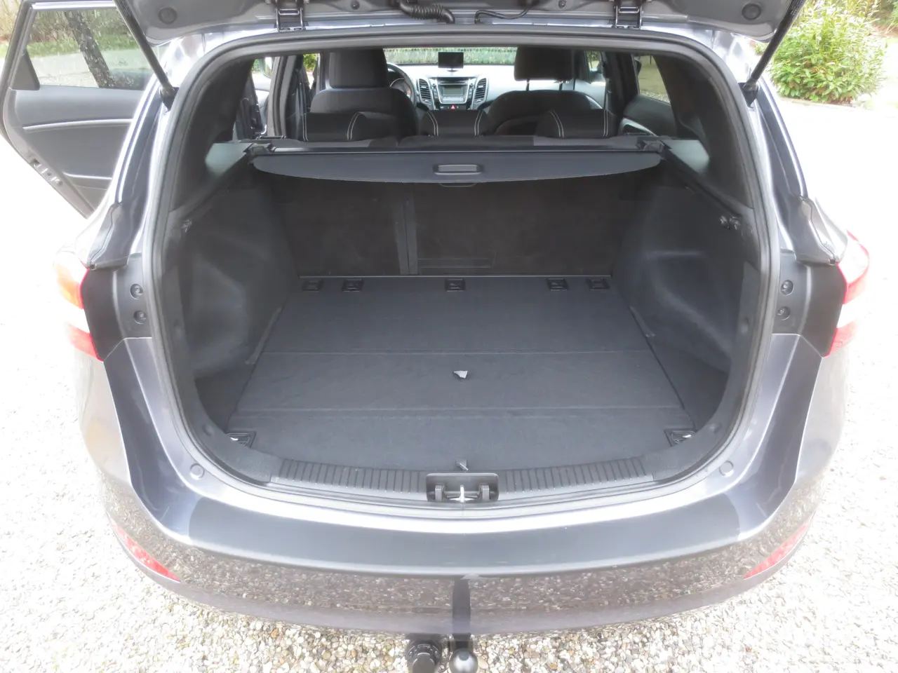 Billede 12 - Pæn Hyundai i 30 1.6 CD Stc År 16
