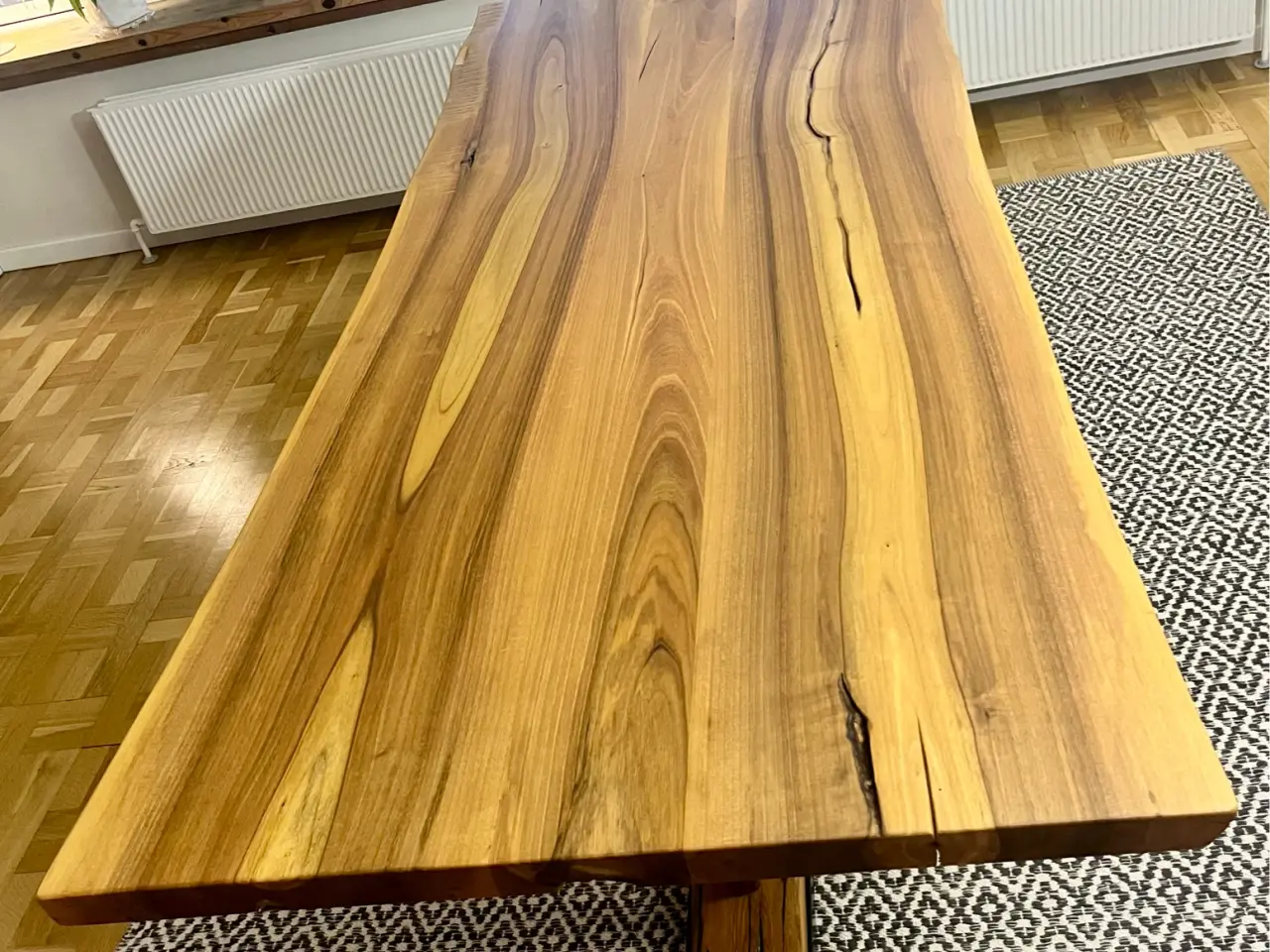 Billede 2 - Kom med et bud - Plankebord i Amerikansk Valnød