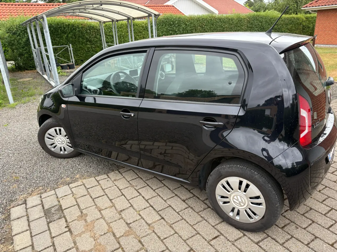 Billede 2 - Pæn og velholdt VW Up