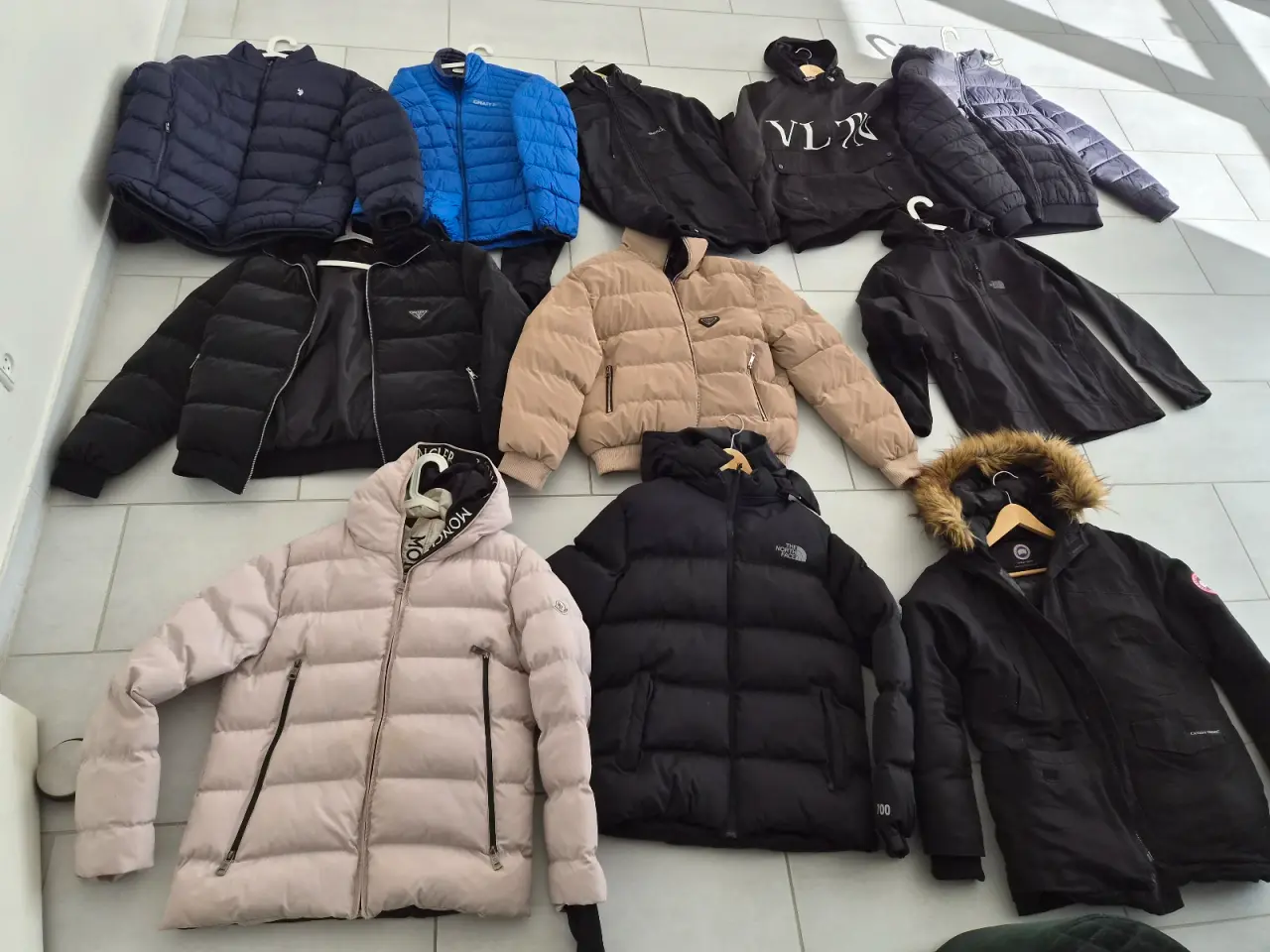 Billede 1 - Helt NYE herrejakker og hoodies i str. XL (TNF, Mo