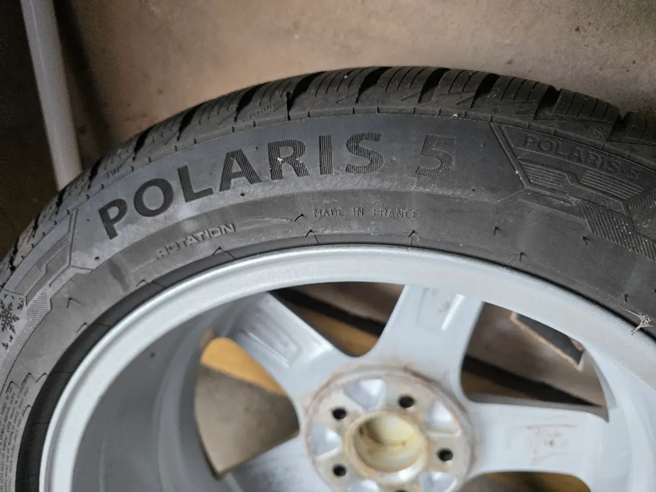 Billede 5 - Fælge 5x108 med Vinterdæk