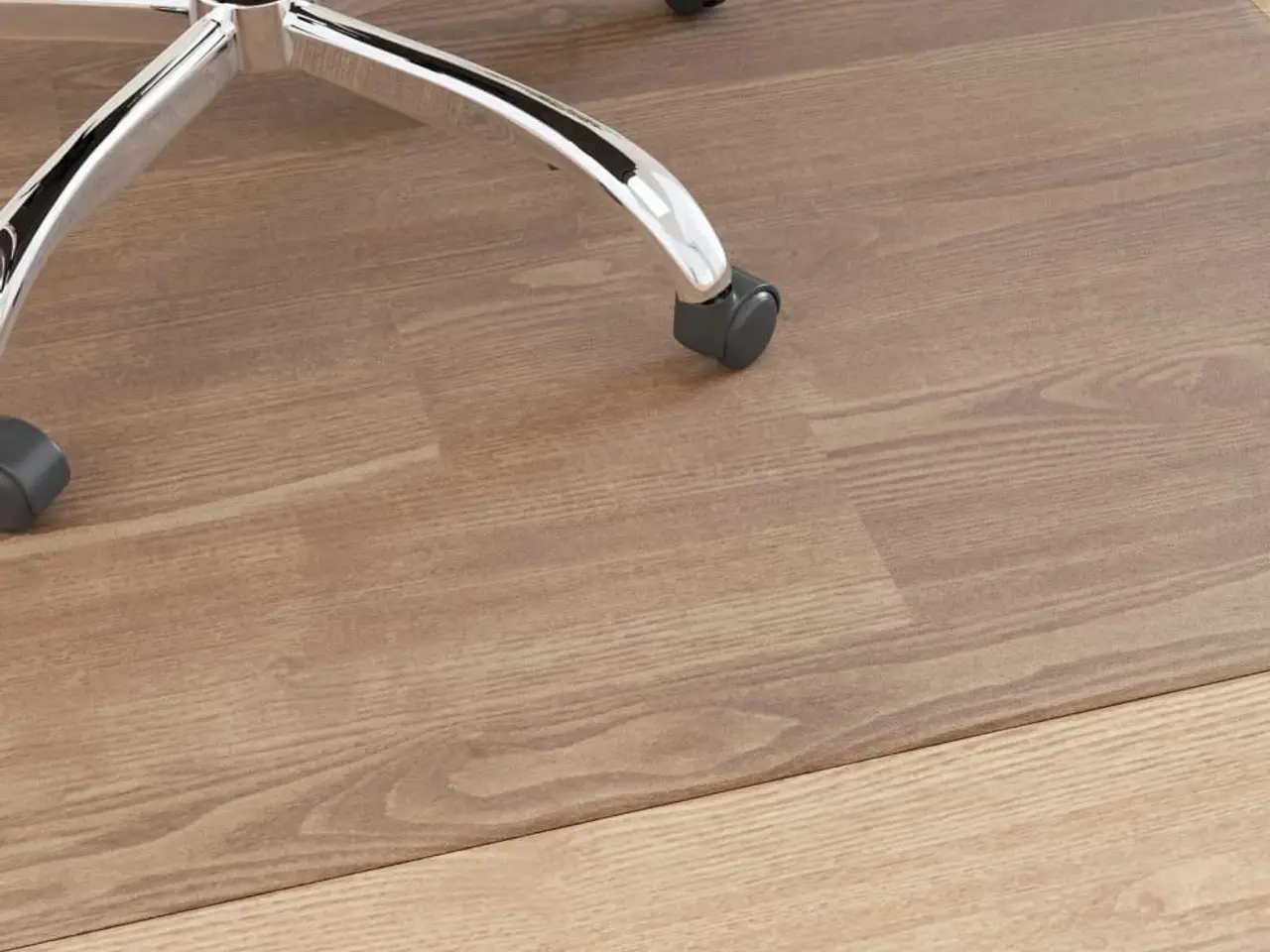 Billede 1 - Stoleunderlag til laminat eller tæppe 120x115 cm PVC