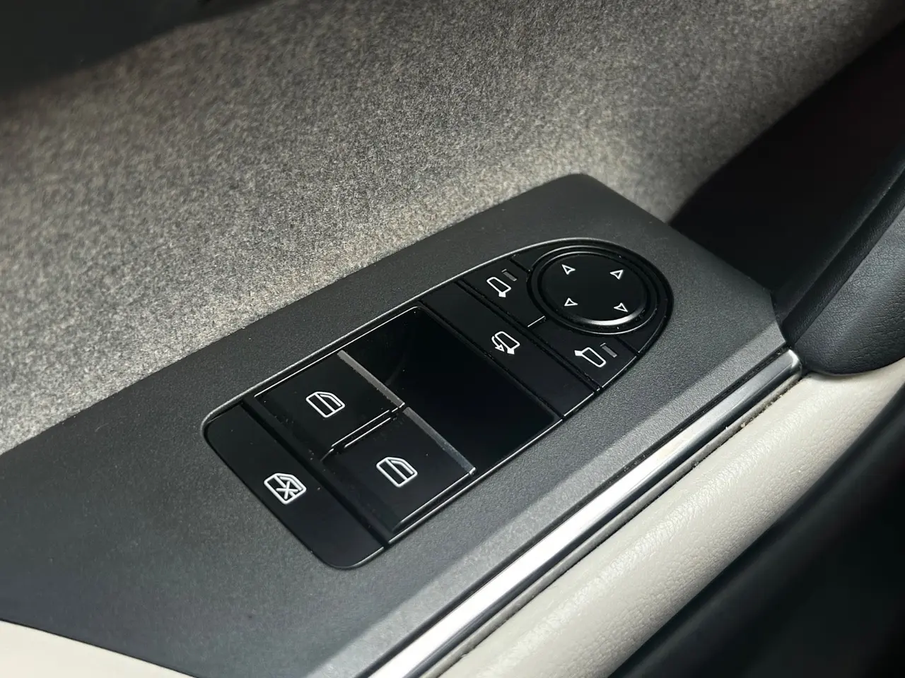 Billede 19 - Mazda MX-30 0,8 e-SkyActiv R-EV Exclusive-Line