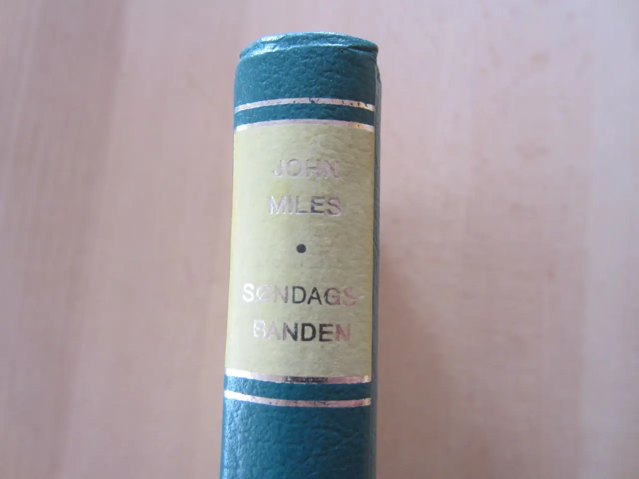 Billede 3 - Bog - Søndagsbanden af John Miles