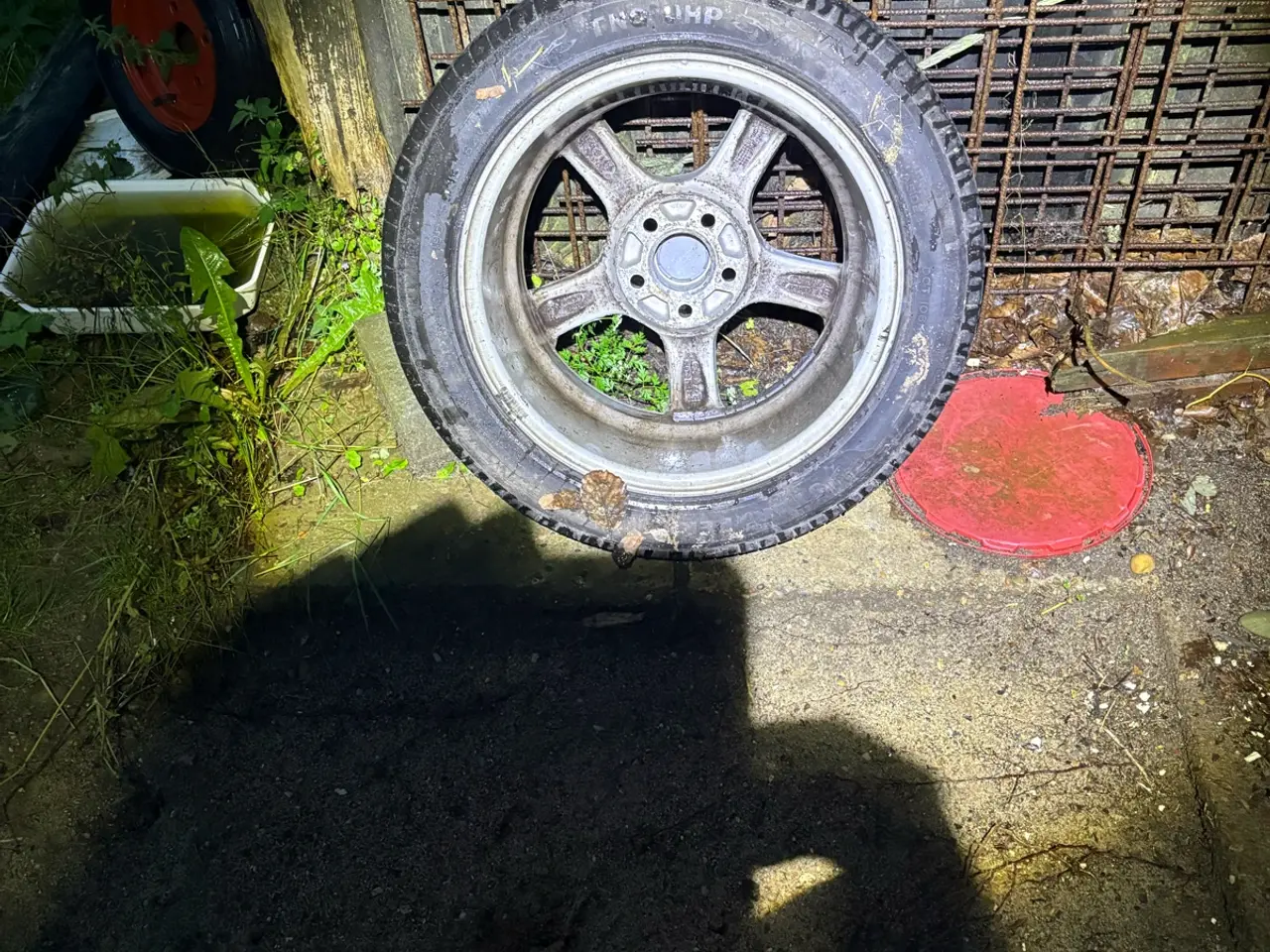Billede 2 - Alufælge Dotz med 195/50R 15 dæk