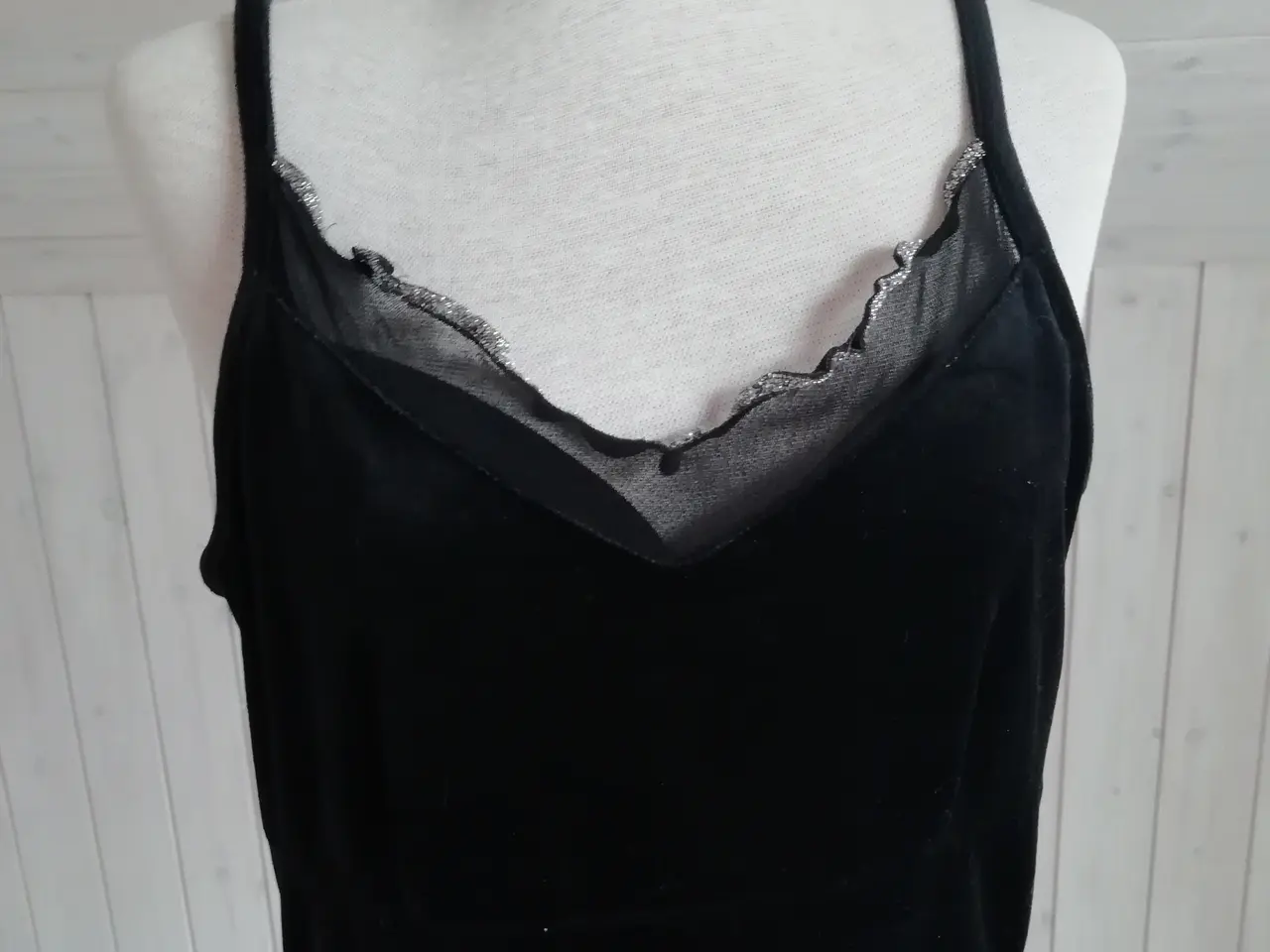 Billede 2 - Sort velour sommerkjole