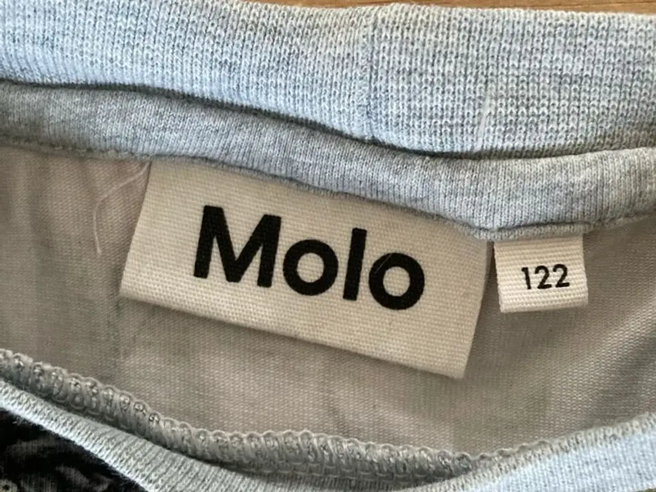 Billede 2 - Molo bluse str 122