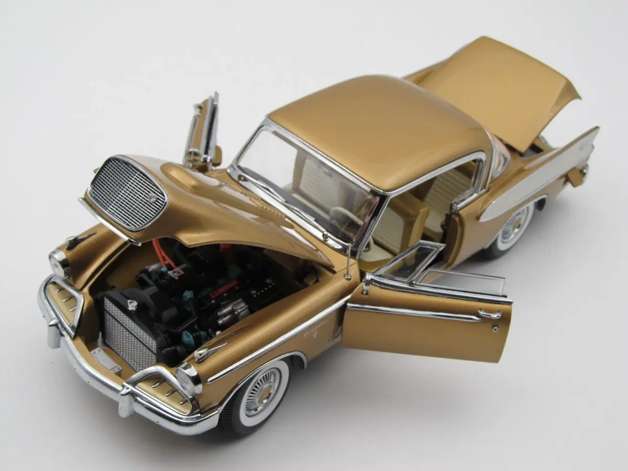 Billede 4 - 1958 Studebaker Golden Hawk 1:18