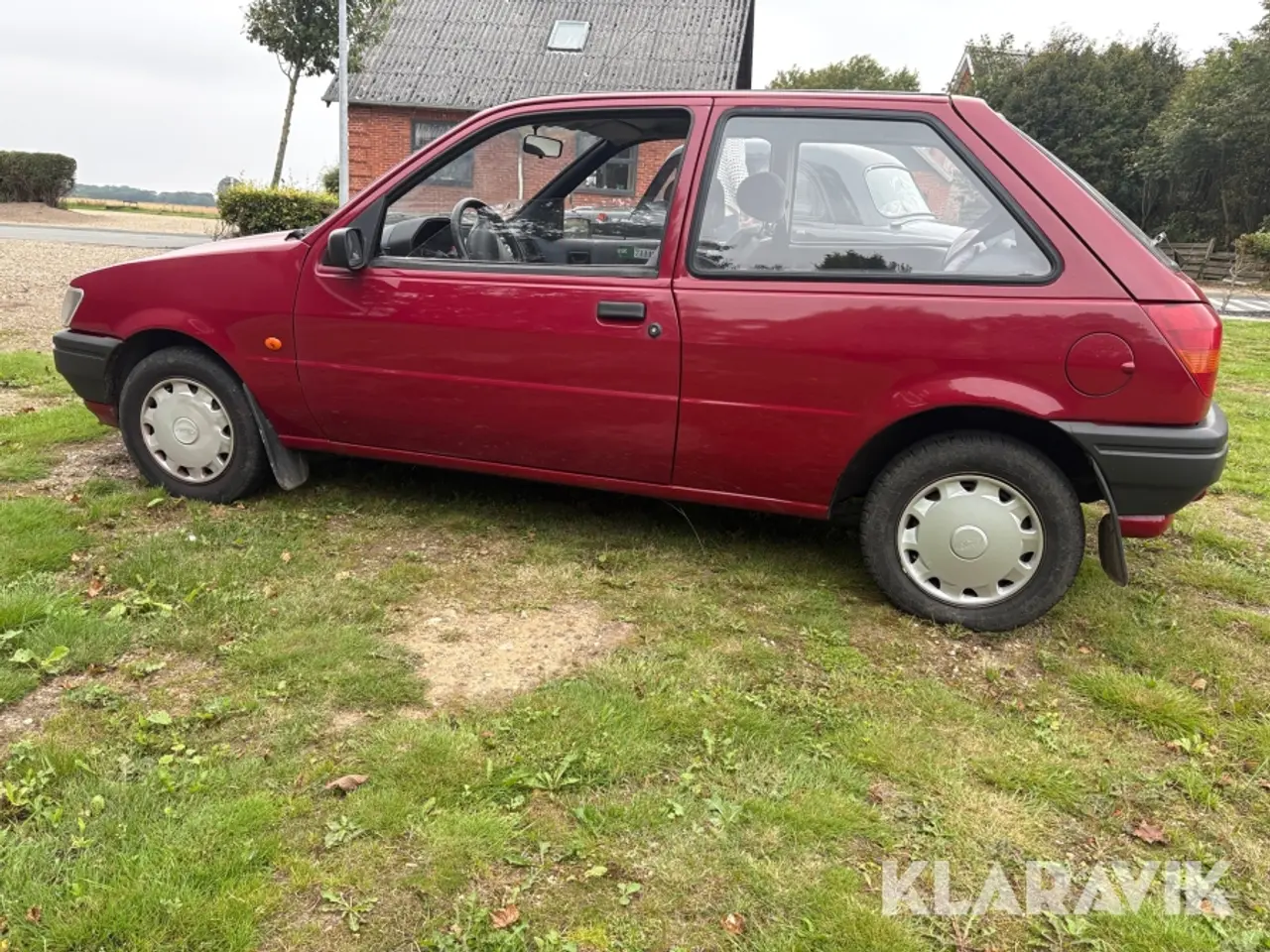 Billede 10 - Veteranbil Ford Fiesta