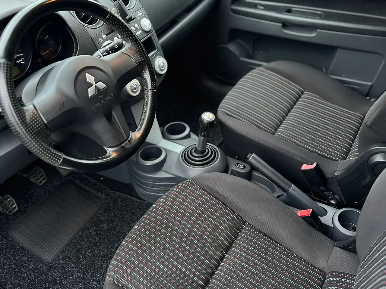 Billede 9 - Mitsubishi Colt 1.5 år til syn!