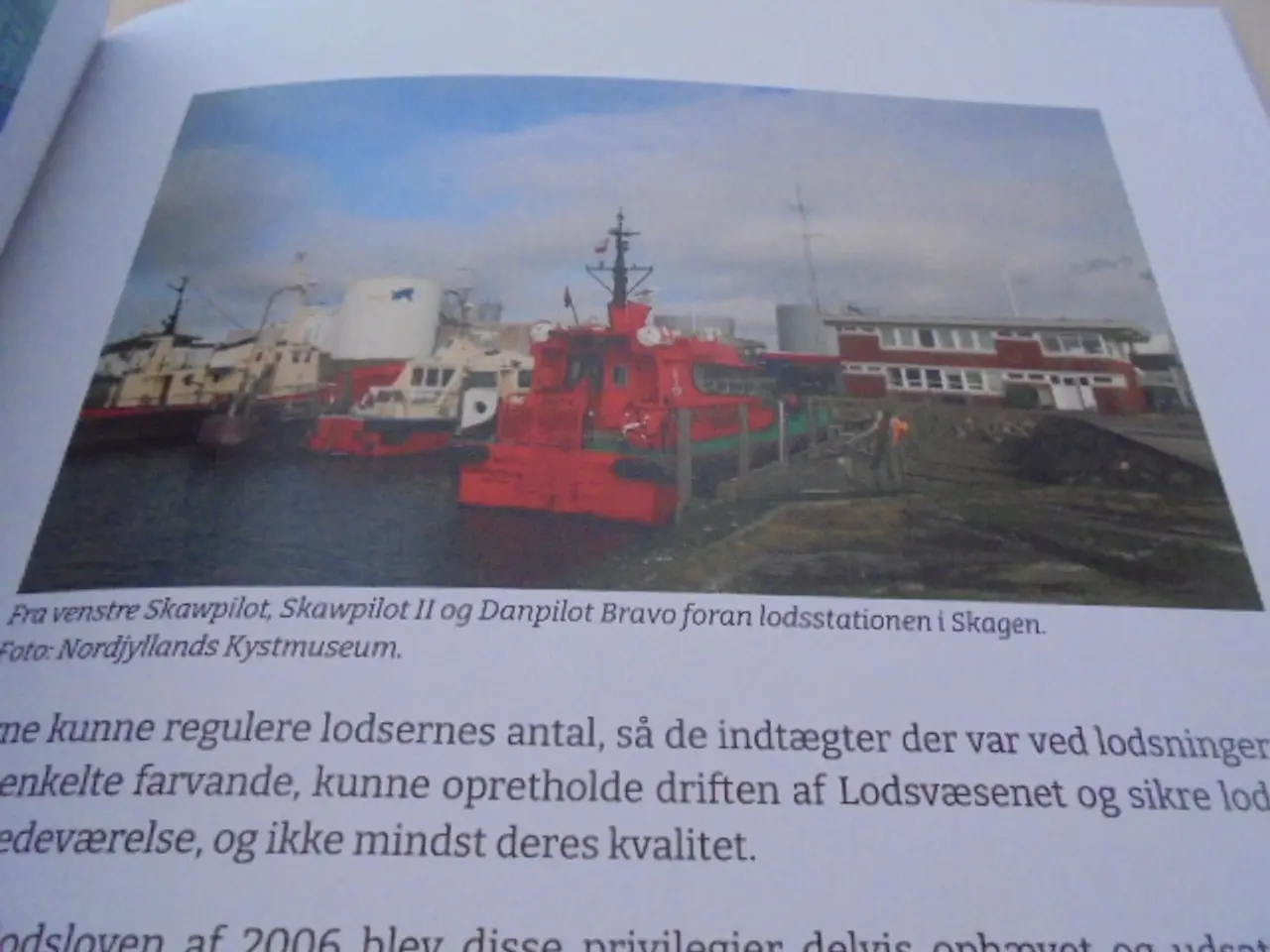 Billede 10 - 2 bøger: 250 ÅR – SKAGEN SØLODSERI/Danpilot Skagen