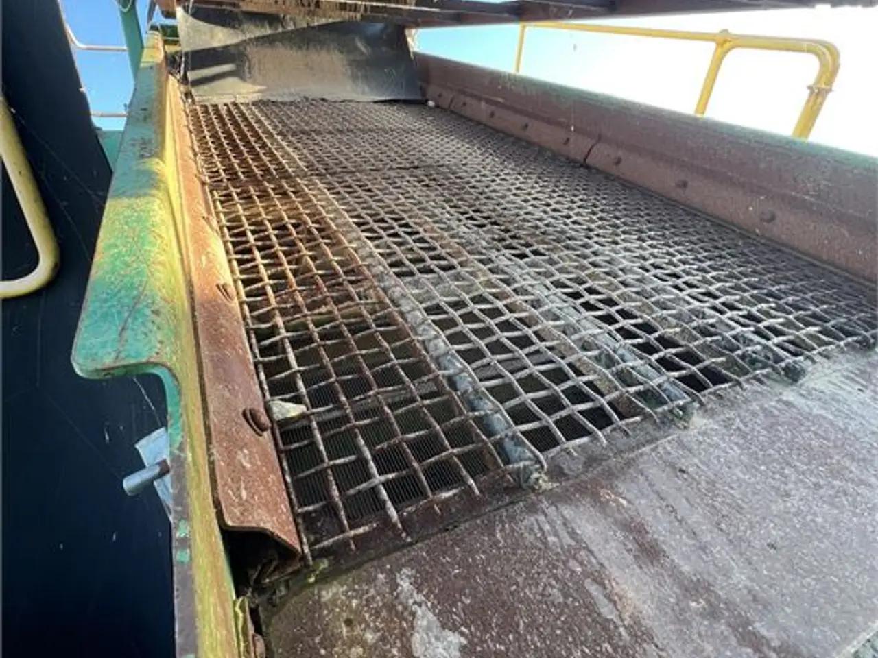 Billede 29 - McCloskey S130 2D - Video - Lavt timetal / Low hours 3435