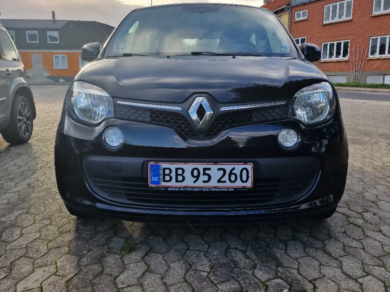 Billede 2 - 🚗 Renault Twingo III 1.0 SCe 70 – MEGET VELUDSTYR