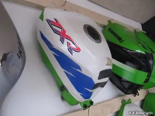 ZXR 400