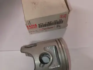 Yamaha PISTON (STD)