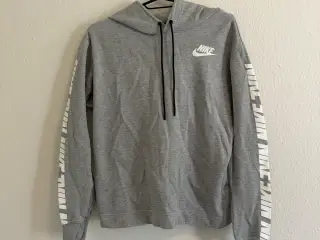 Grå Nike hættetrøje til dame