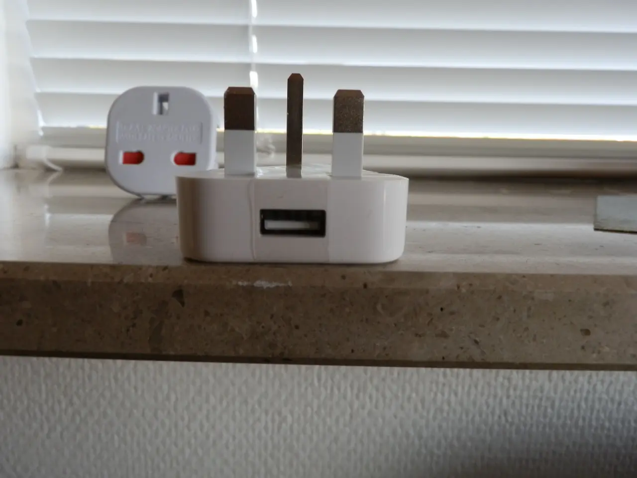 Billede 4 - Original 5W USB Power Adapter DK/UK 