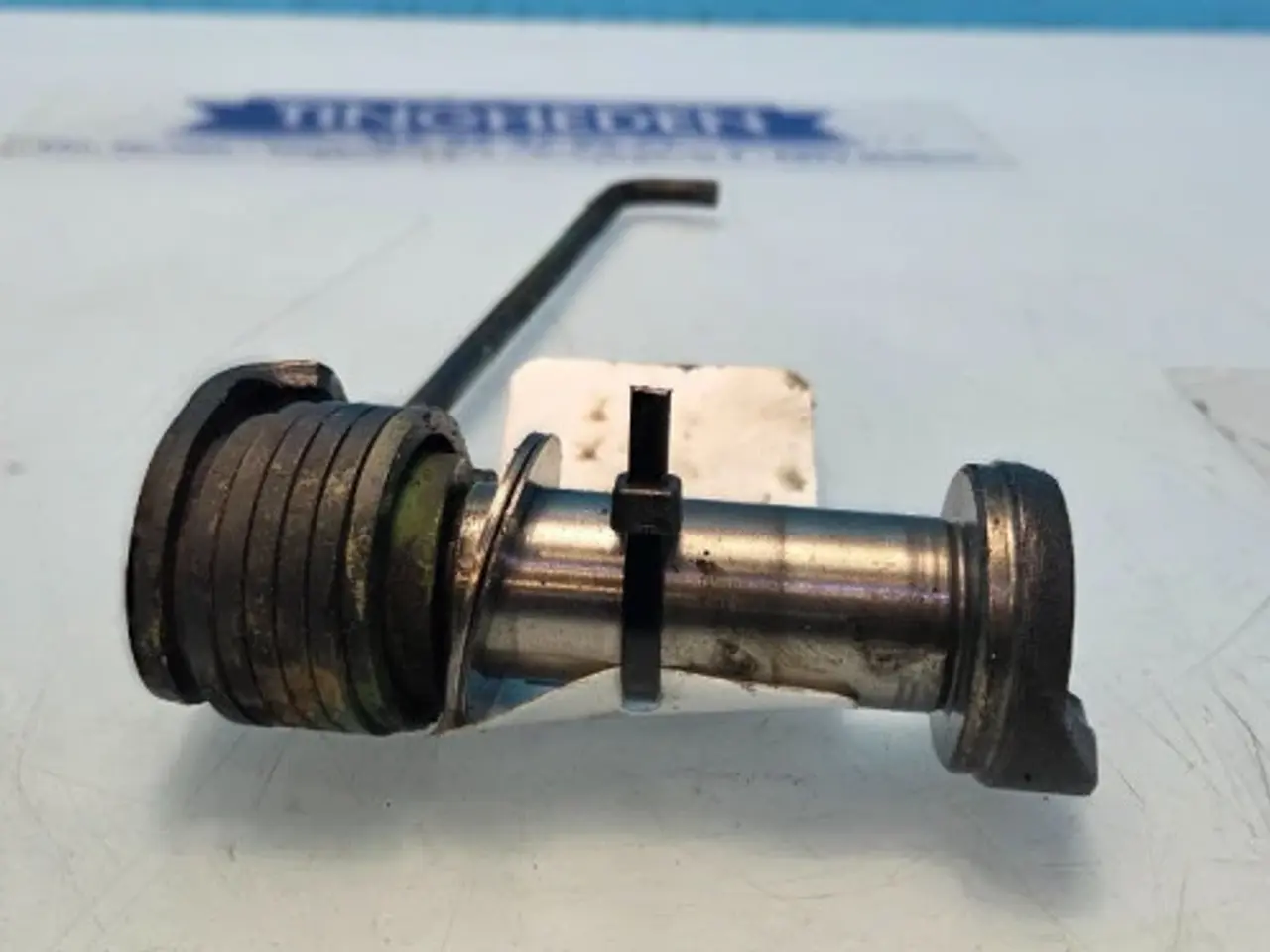 Billede 7 - John Deere 6300 Stift L76668