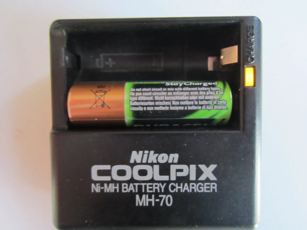 Billede 3 - Nikon MH-70 Ni-MH batteri lader til AA batterier