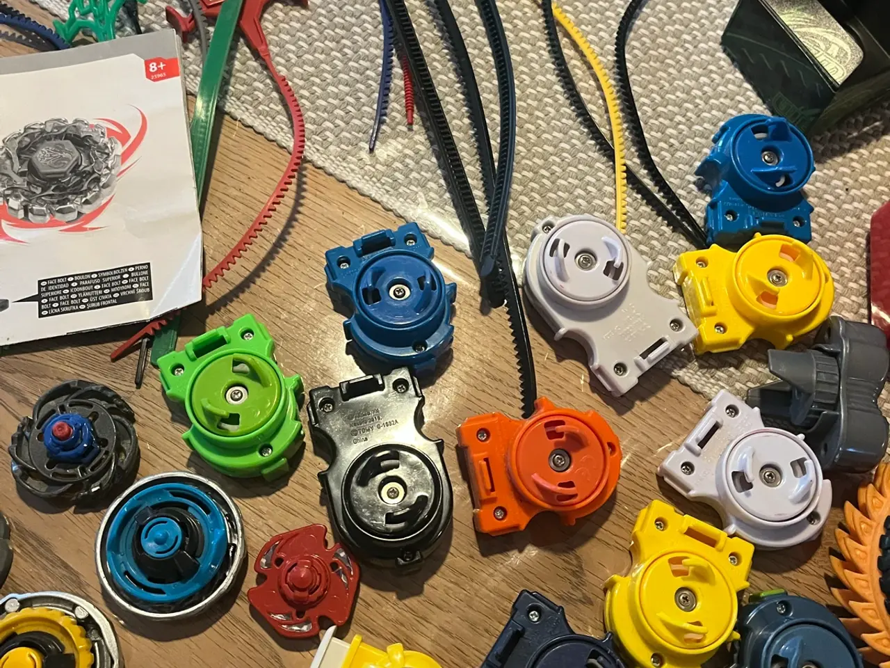 Billede 6 - Stort lot beyblade