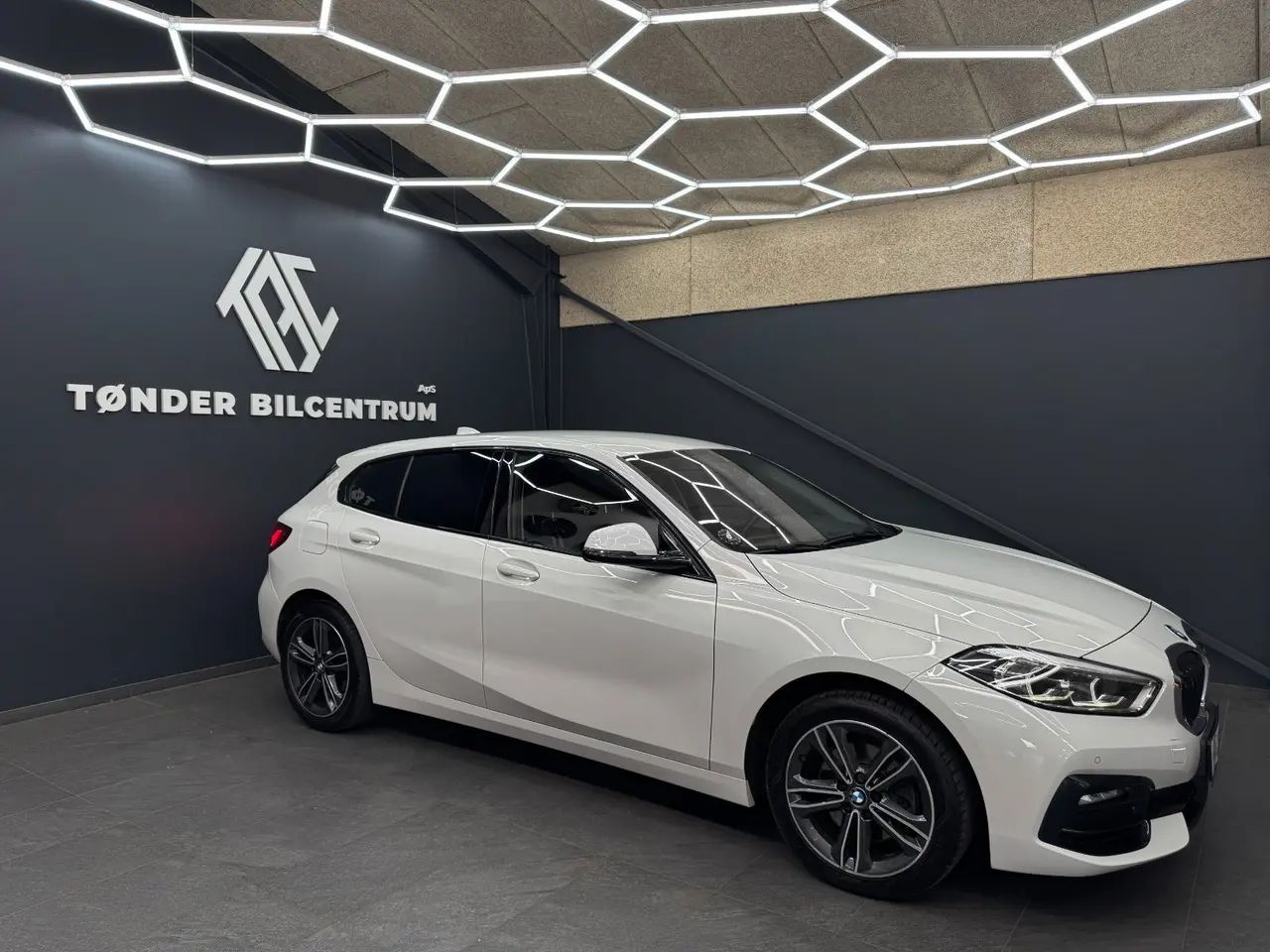 Billede 3 - BMW 118d 2,0 Sport Line aut.
