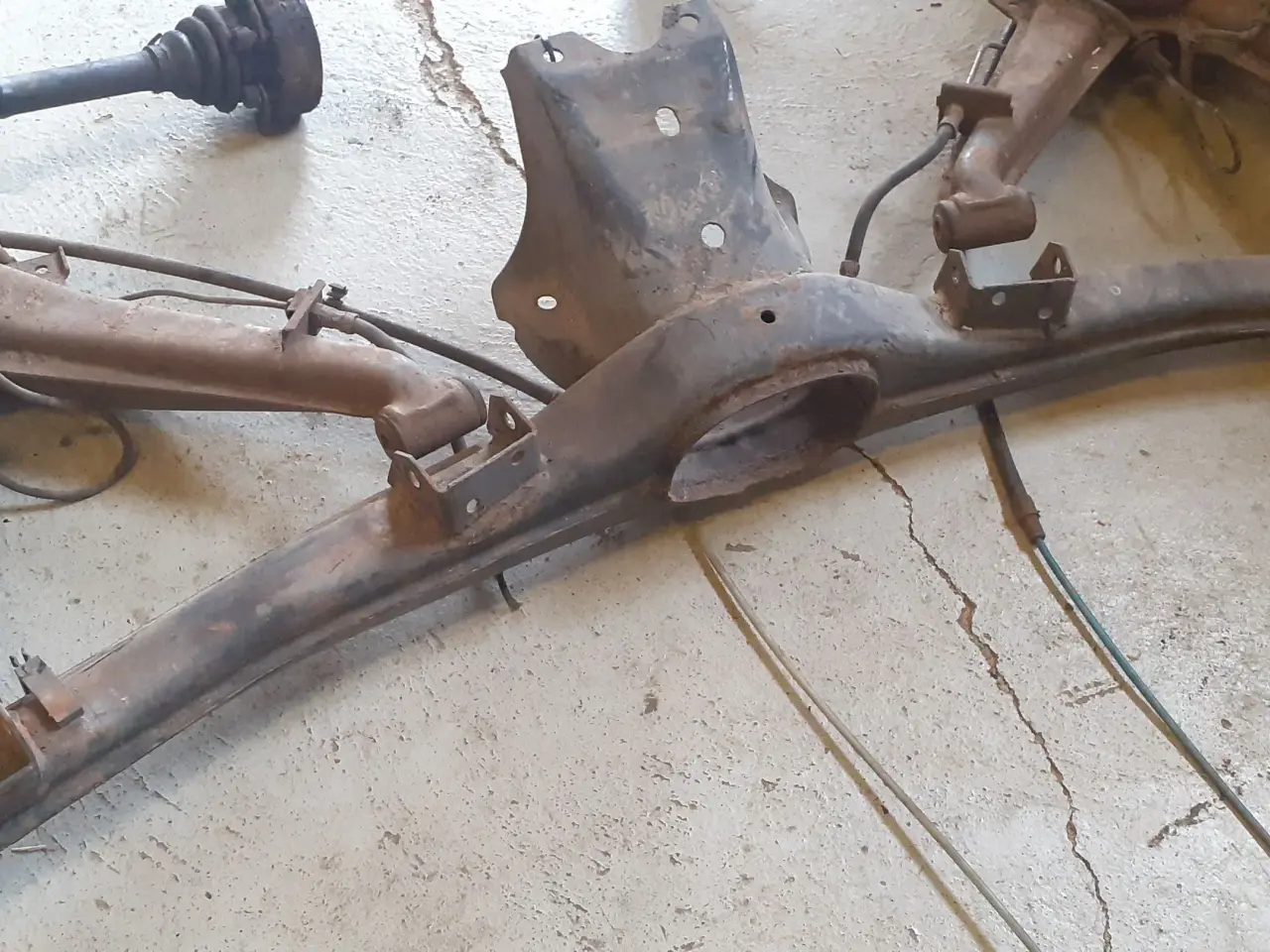 Billede 7 - Komplet BMW E30 325 undervogn