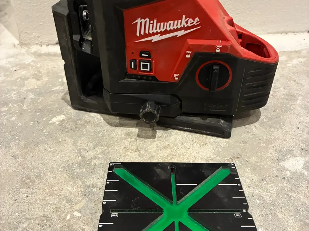 Billede 2 - Milwaukee 3pl grøn krydslaser