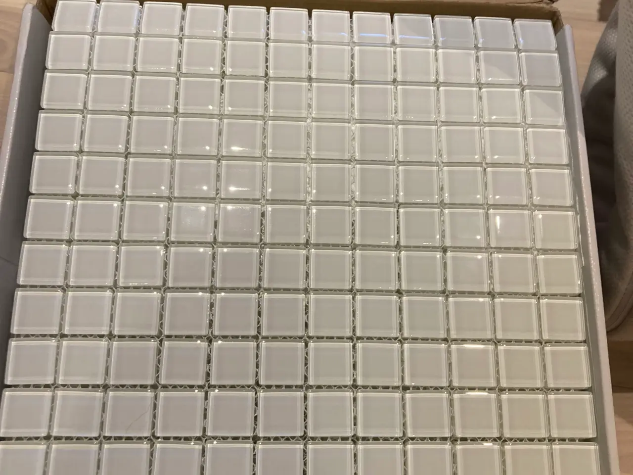 Billede 2 - Glasfliser/stiftmosaikker 2x2cm