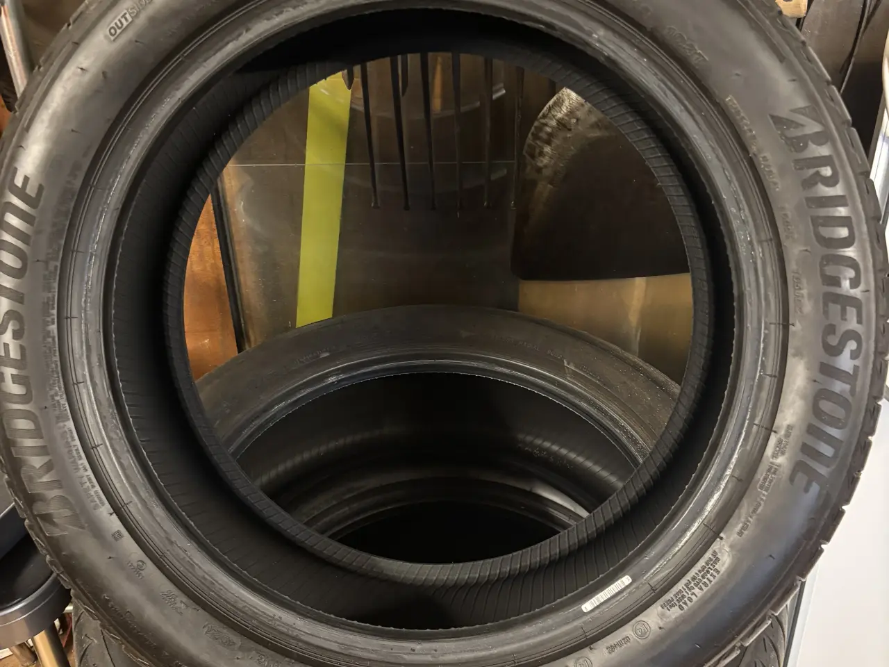 Billede 3 - 19”Nye Bridgestone sommerdæk sælges.