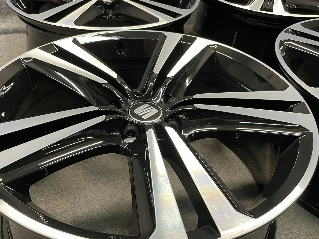 Billede 4 - SEAT LEON FR 5F 5F0 19 8.0" x 19" 5x112 ET 50