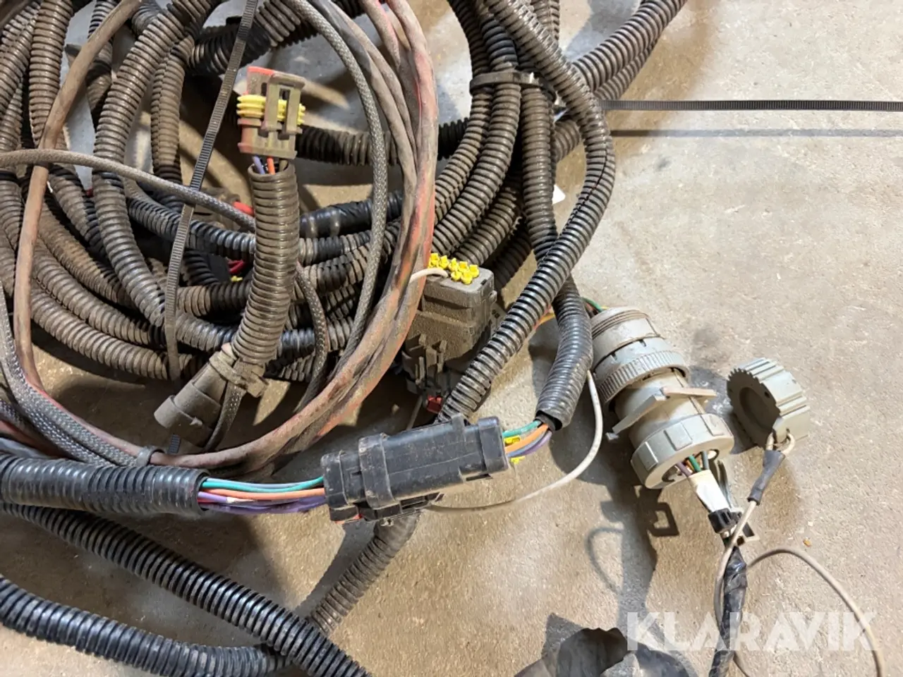 Billede 6 - Aktiv Redskabsstyring John Deere Application Controller 1100 med ventilblok