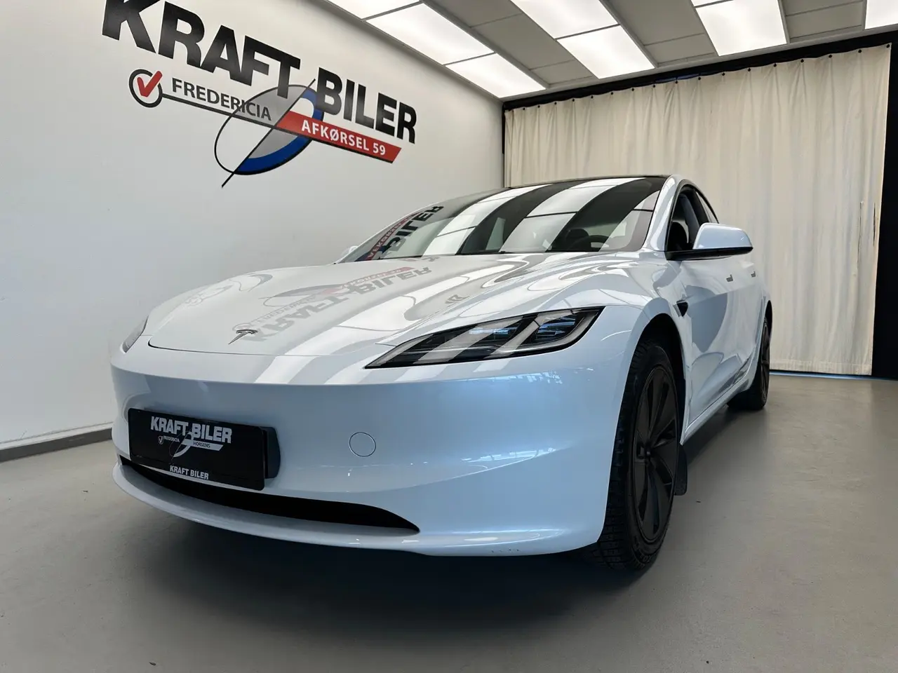 Billede 1 - Tesla Model 3  RWD