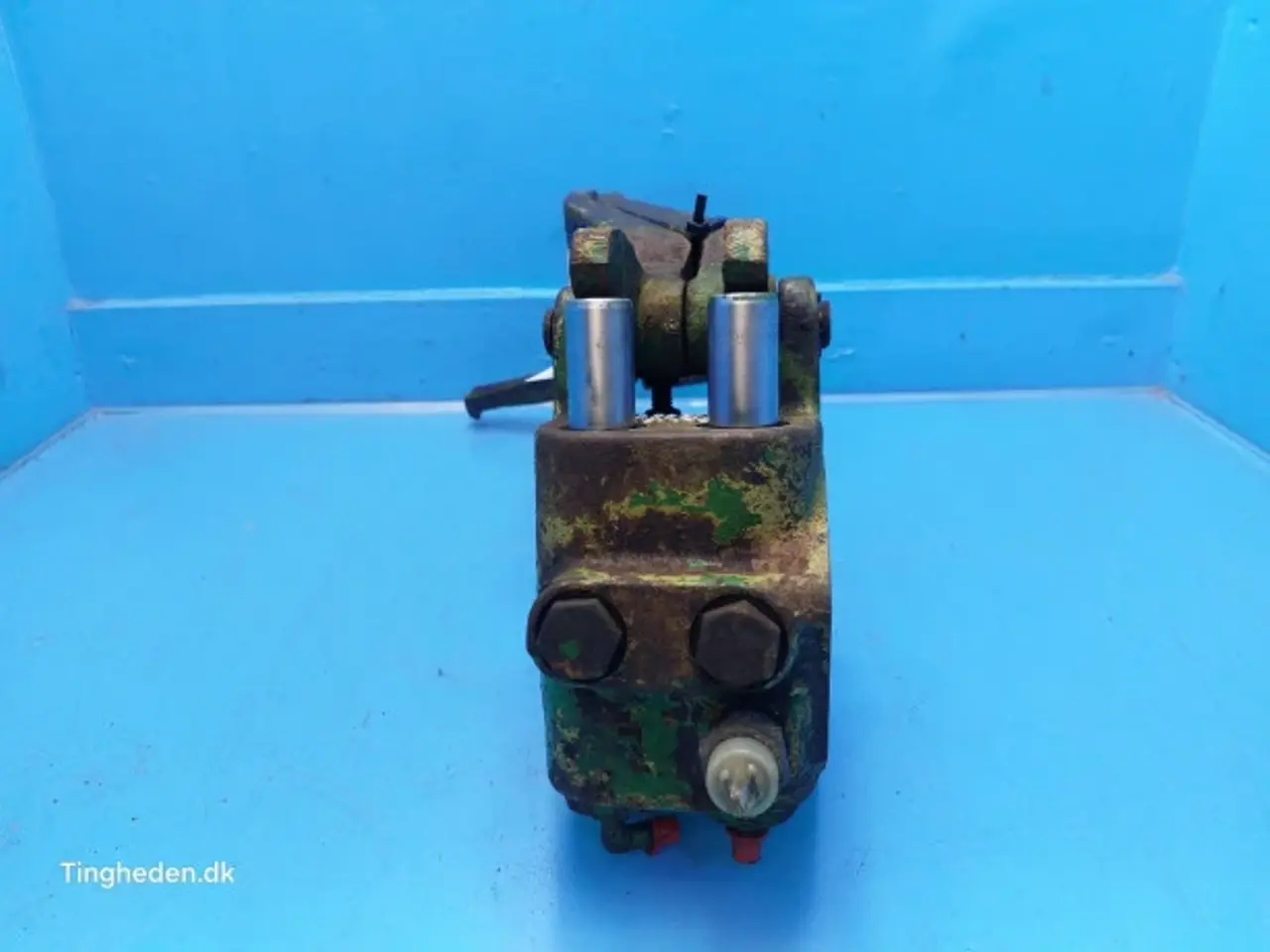 Billede 22 - John Deere 2040 Bremseventil AR53494
