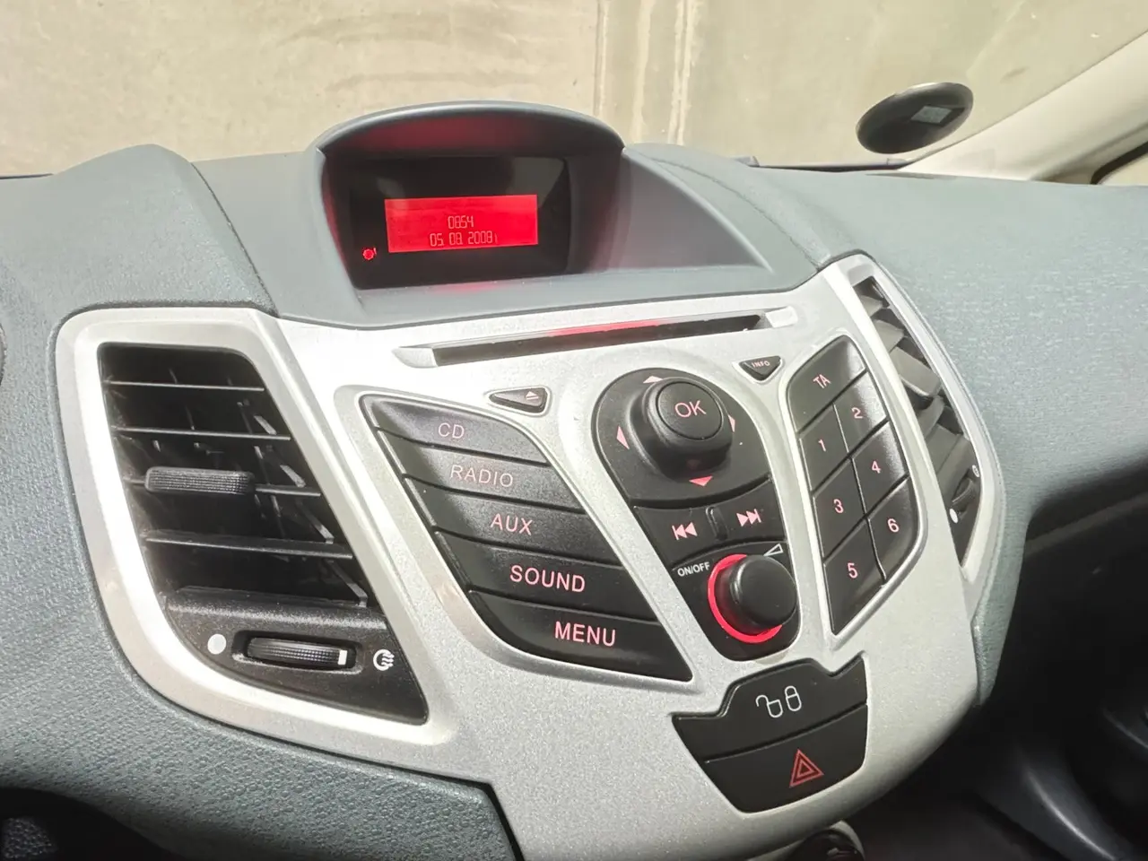 Billede 10 - Ford Fiesta 1,6 Ti-VCT Titanium