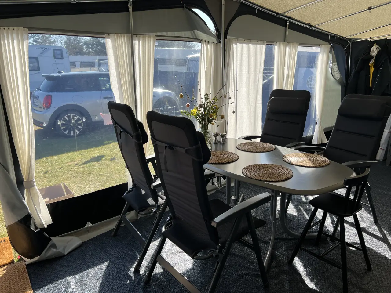 Billede 5 - Super lækker Dethleffs C’Go Up 525 KR. 7 pers. V