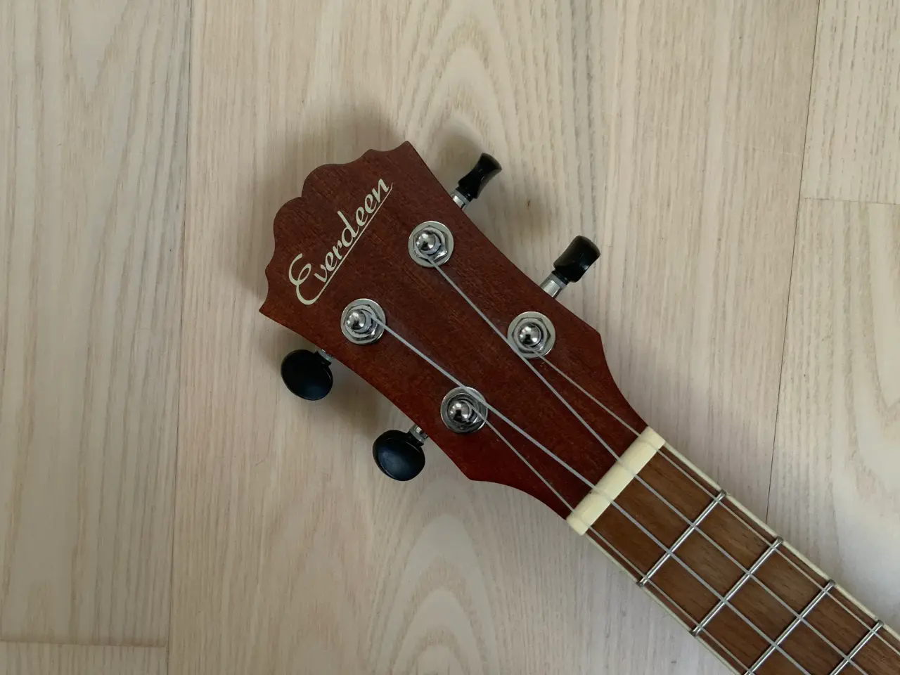 Billede 3 - Ukulele, Everdeen