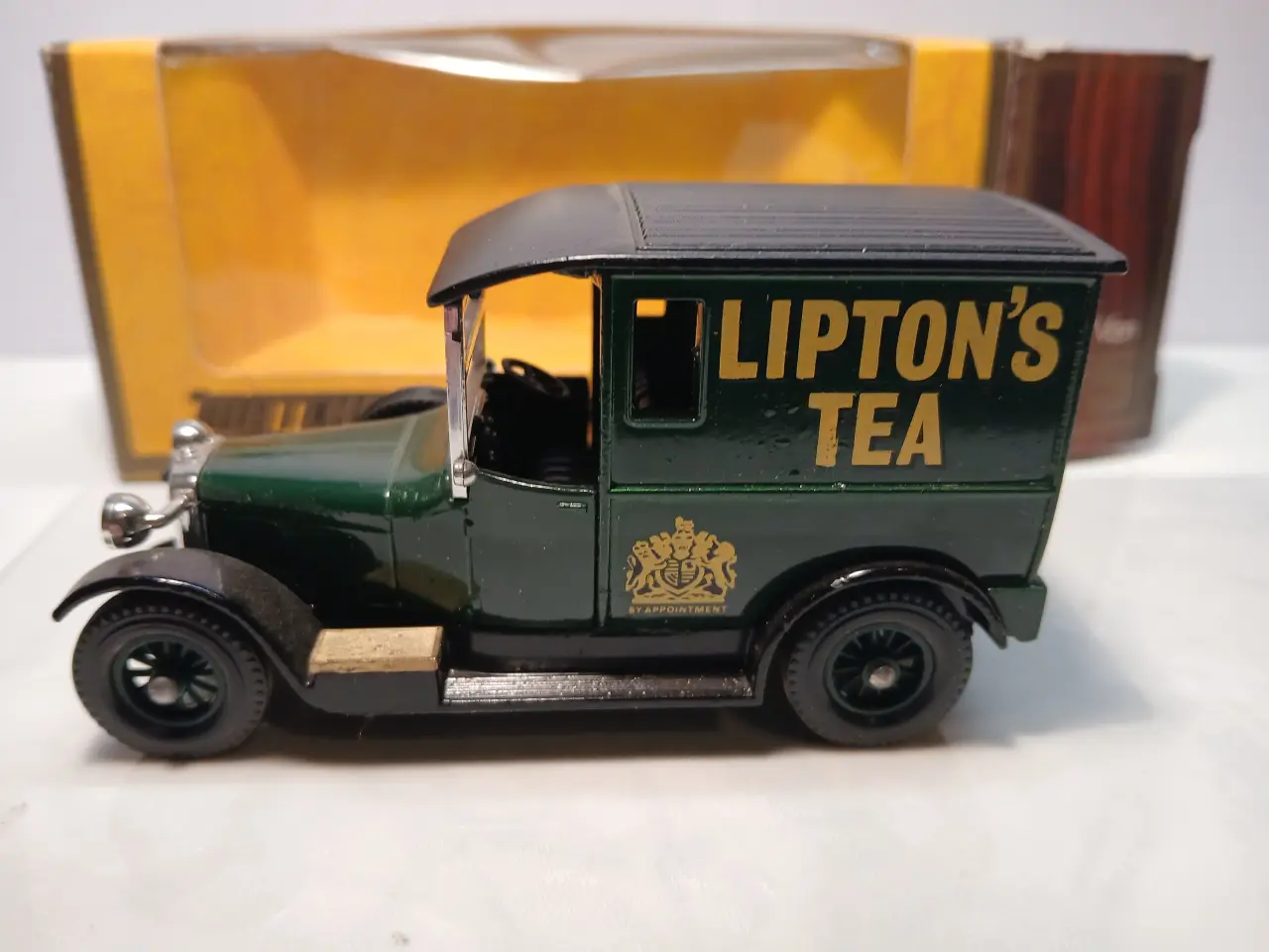 Billede 1 - MODELBIL, MATCHBOX Y, MODELS OF YESTERYEAR.