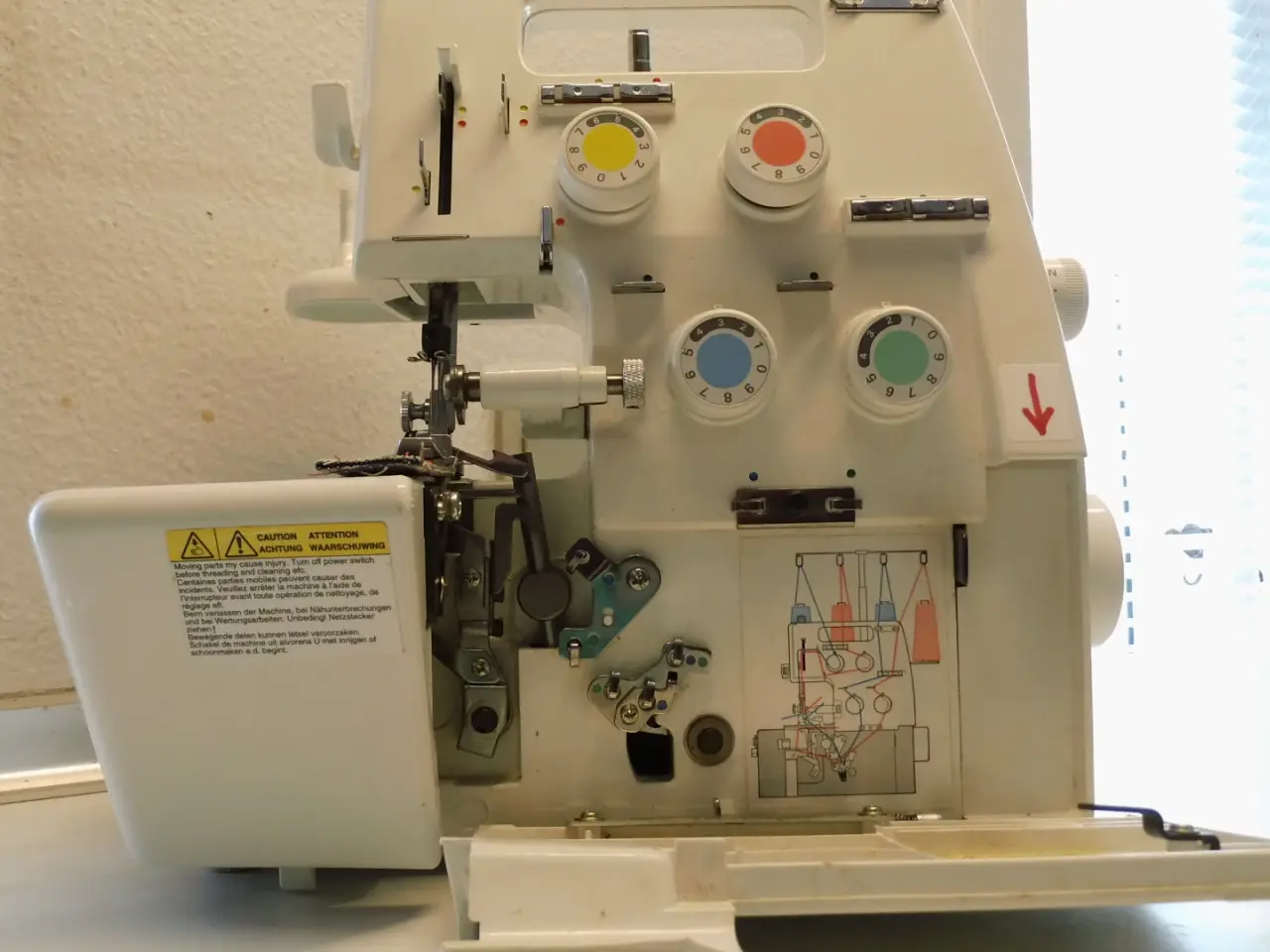 Billede 3 - Overlocker Toyoto SL3455DS 4-tråds 2-nåls