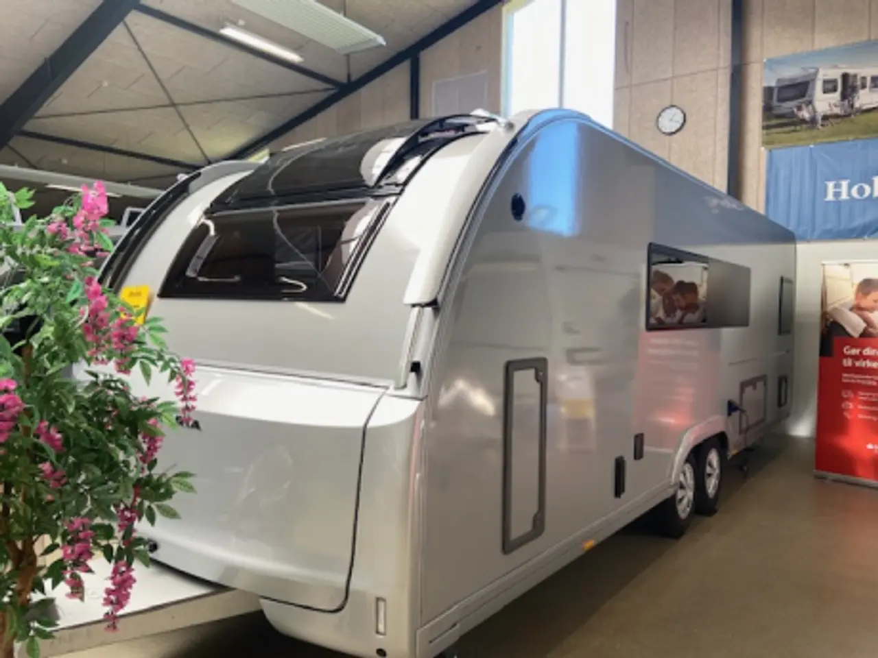 Billede 2 - Adria Alpina 663 HT TWIN