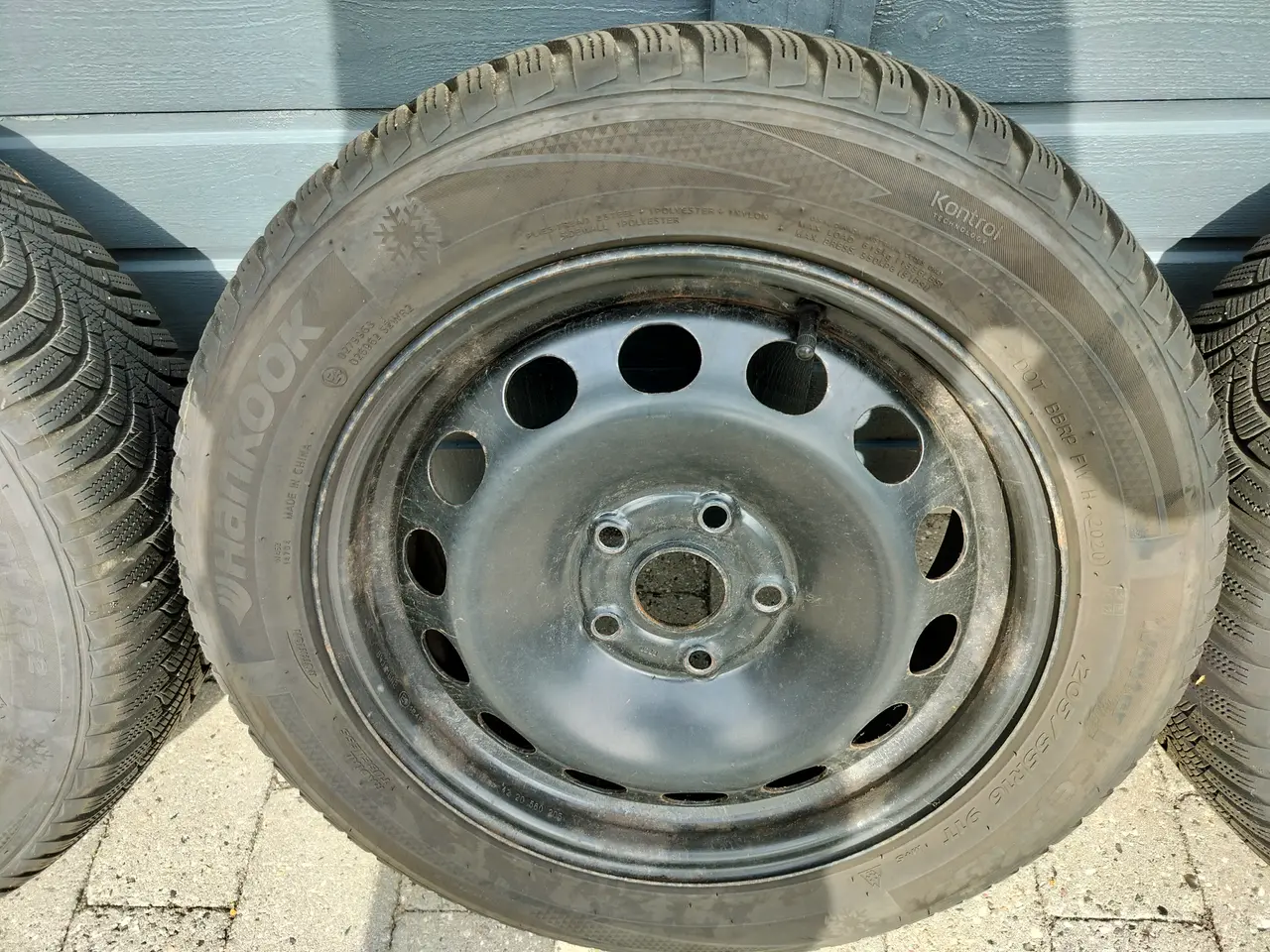 Billede 1 - Hankook vinterdæk 205/55-R16