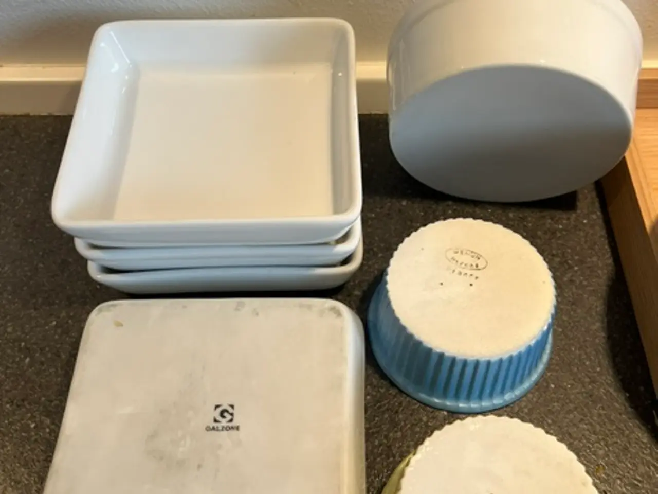 Billede 2 - Flot sæt tapasskåle og ramakiner