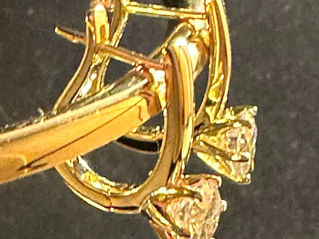 Billede 4 - Nye sølvøreringe med 1 kar moissanite i hver