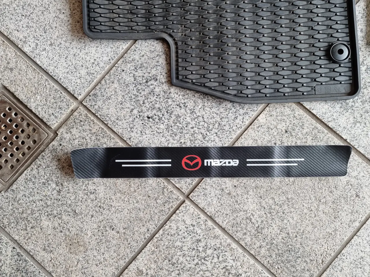 Billede 4 - Originale Mazda CX 60 gummimåtter