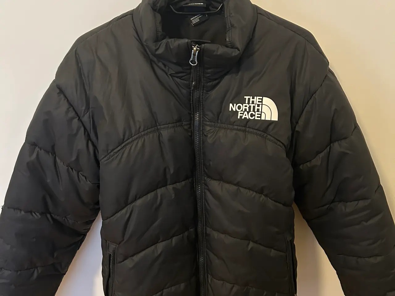 Billede 1 - North Face vinterjakke til børn - kort model