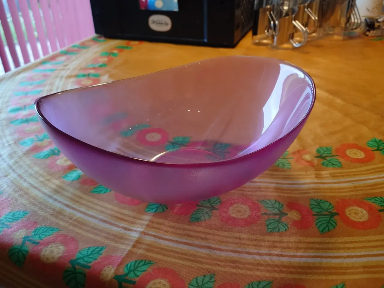 Billede 2 - Stor lilla kunstglasskål