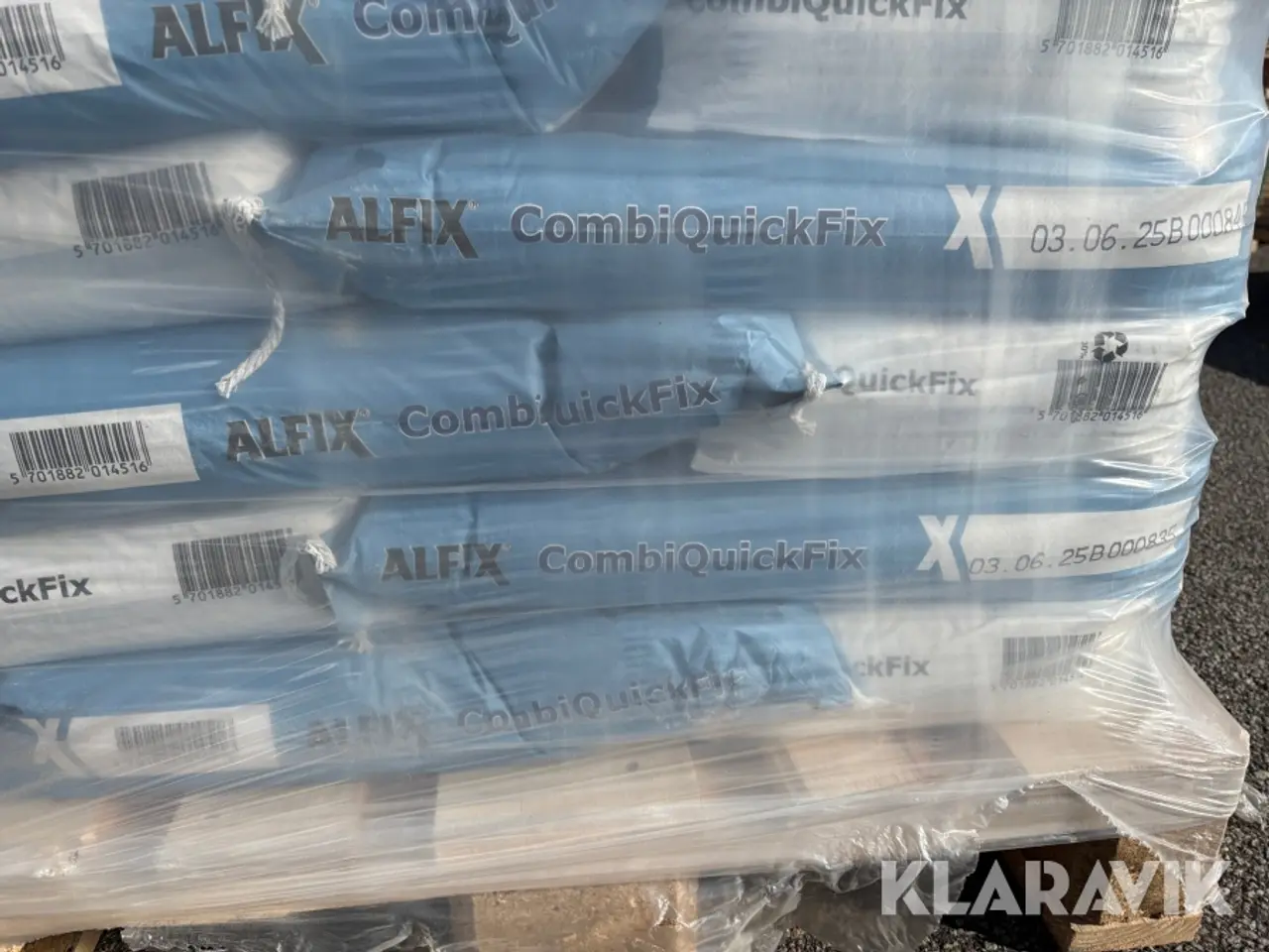 Billede 9 - Fliseklæber Alfix CombiQuickFix 50 styk