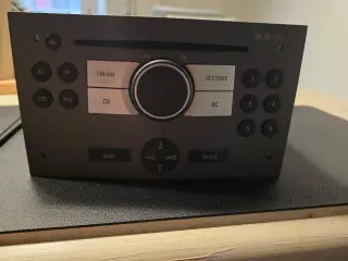 Original Opel/GM Blaupunkt CD 30 MP3 autoradio