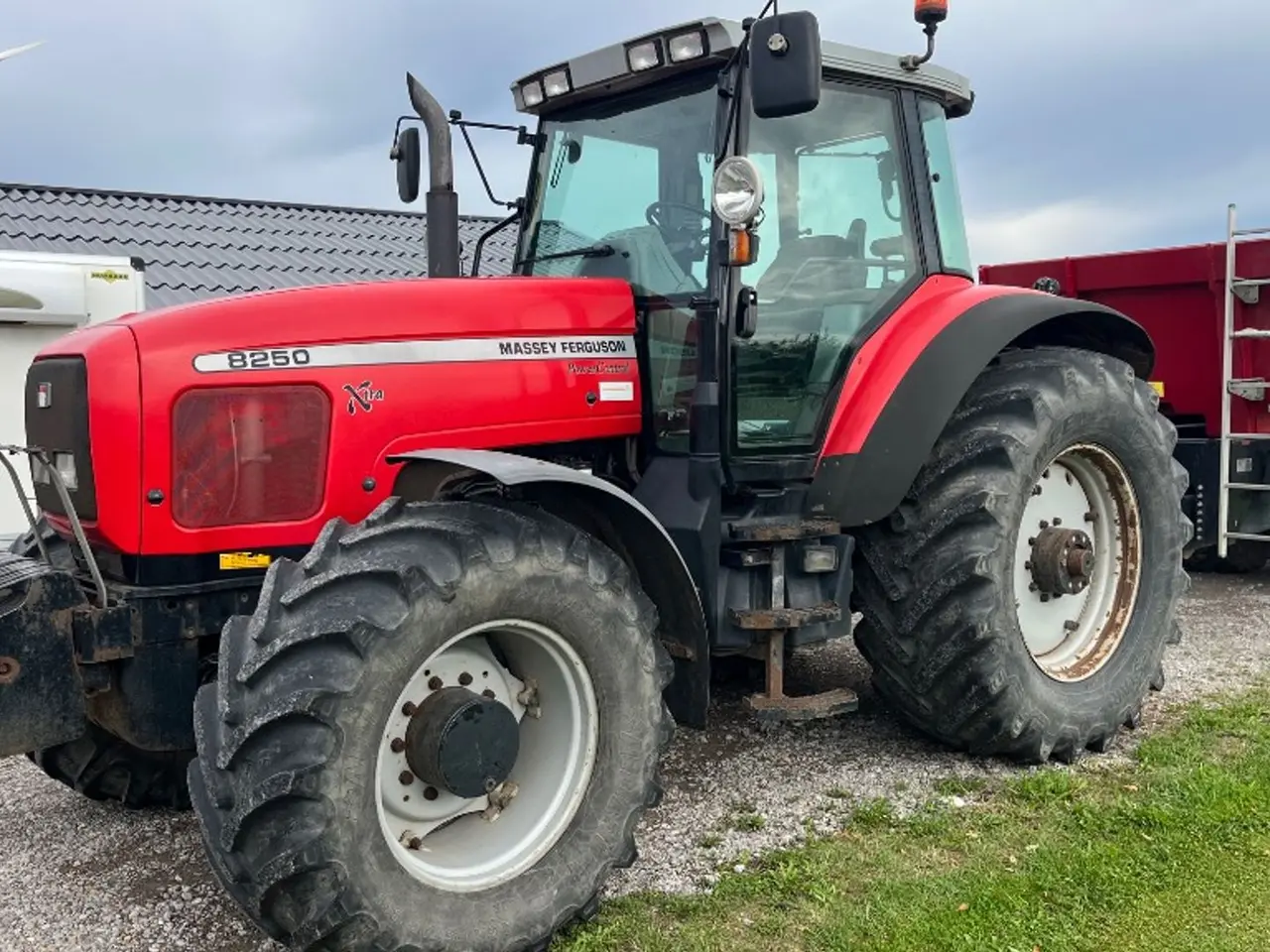 Billede 1 - Massey Ferguson Xtra 8250